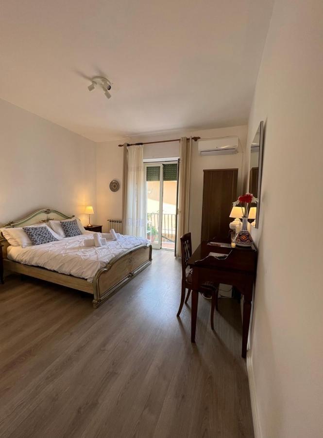 La Guardiola Di Angela E Nino Bed & Breakfast ตาออร์มินา ภายนอก รูปภาพ